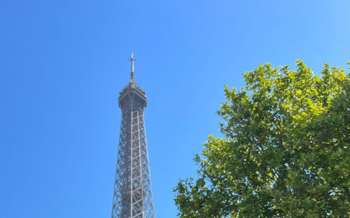 Iara passou uma temporada em Paris fazendo fotos com modelos e para campanhas publicit&aacute;rias
