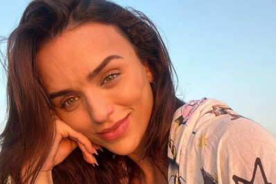 Rafa Kalimann brinca ao mostrar bastidores de trabalho com GKay