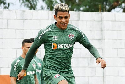 Udinese faz nova investida por Matheus Martins; Fluminense apresenta contraproposta