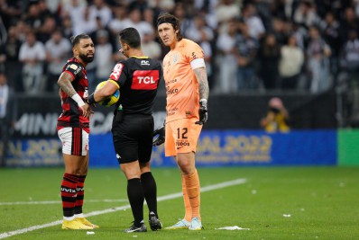 Comentarista crava Corinthians campeão da Copa do Brasil sobre o Flamengo: 'Cássio será herói'