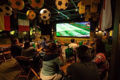 Levantamento aponta que 36% dos bares e restaurantes do Rio pretendem contratar ainda em 2022