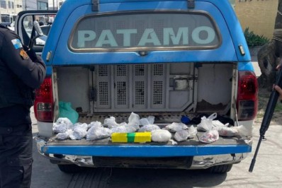 PM prende três pessoas acusadas de tráfico de drogas na Região dos Lagos