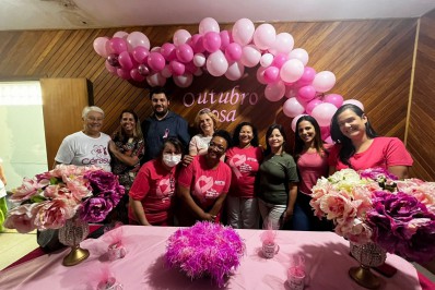 Palestra realizada na maternidade pelo Outubro Rosa
