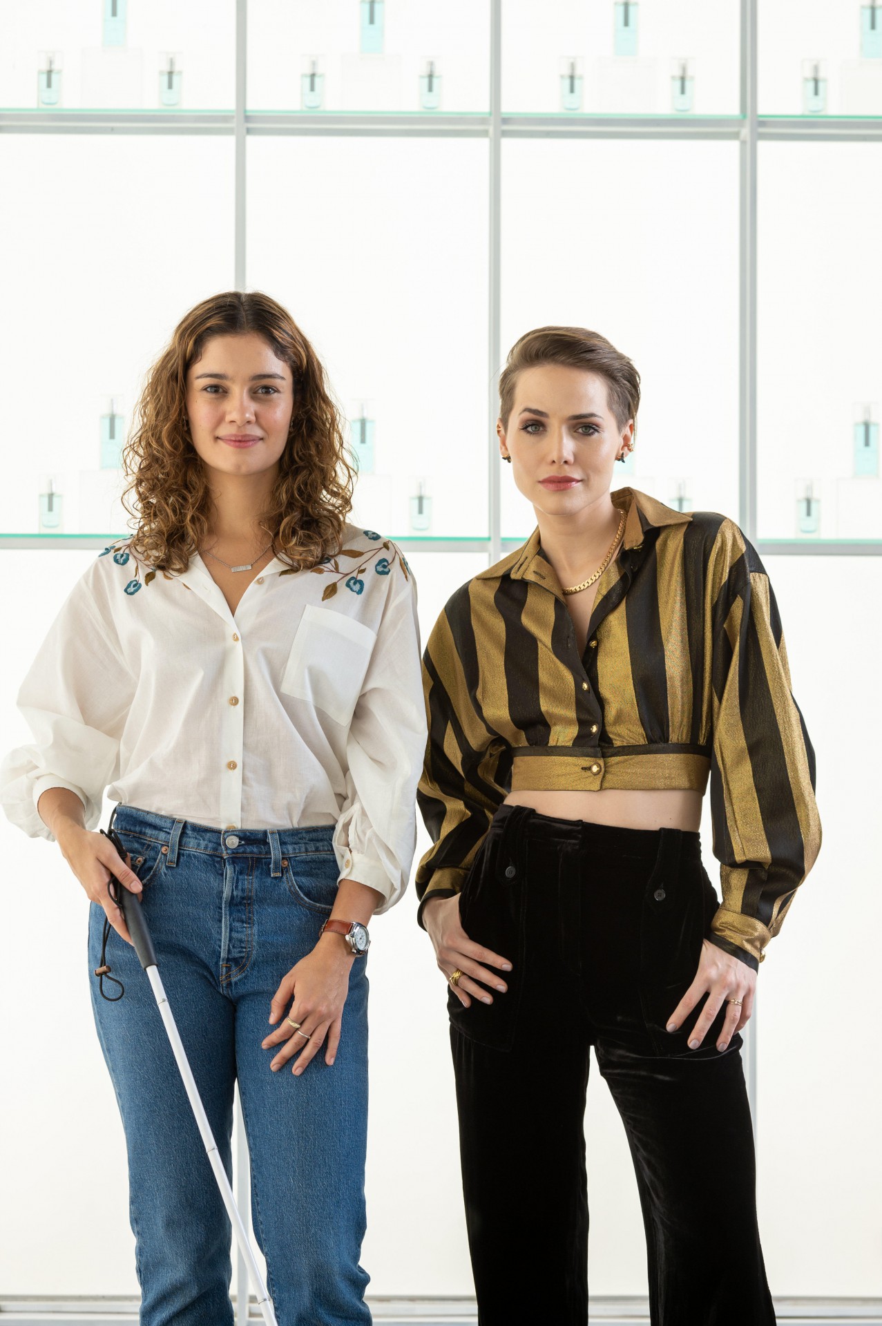 As irmãs Maíra (Sophie Charlotte) e Vanessa (Letícia Colin) - Divulgação / TV Globo
