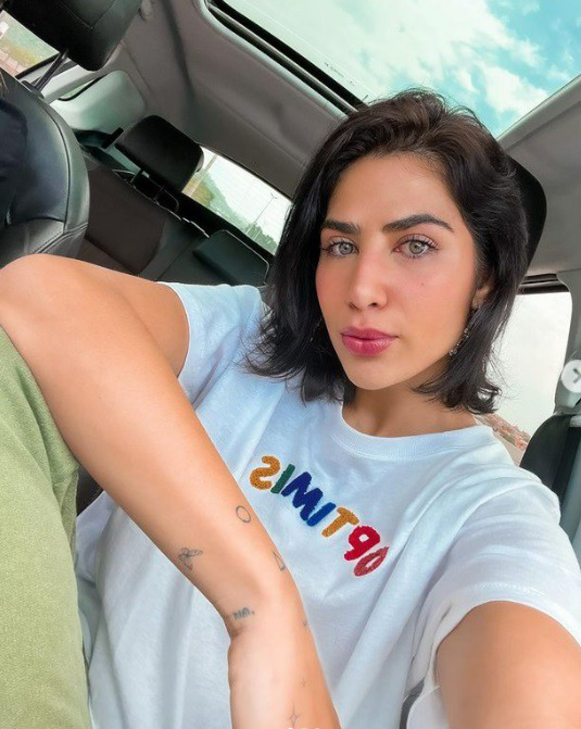 Jéssica Beatriz elogia discurso de Leonardo e recebe ataques de internautas - Reprodução do Instagram