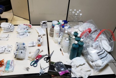 Transexual investigada por homicídio é presa por realizar procedimento estético irregular