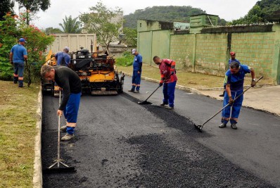 Nova Marília tem primeira rua pavimentada no atual governo