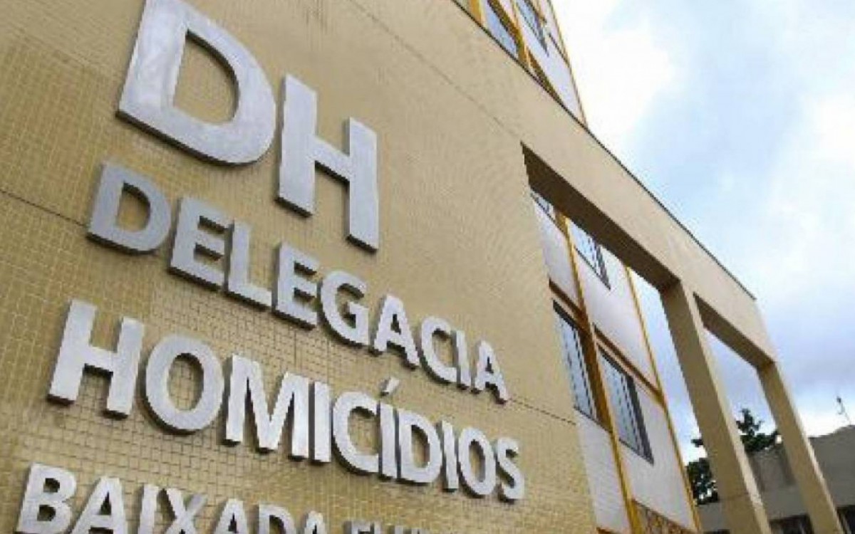 A Delegacia de Homicídios da Baixada Fluminense investiga o caso