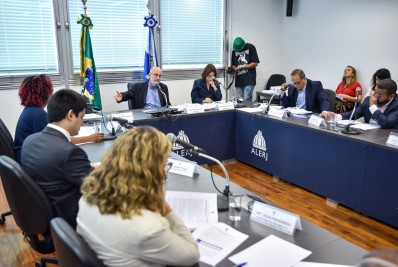 CPI da Alerj conclui que Estado acumula dívida pública impagável com a União