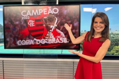 Apresentadora da Globo usa vermelho e preto no 'RJTV' para comemorar título do Flamengo