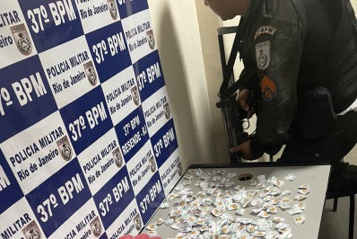 Após troca de tiros, PM apreende pedras de crack