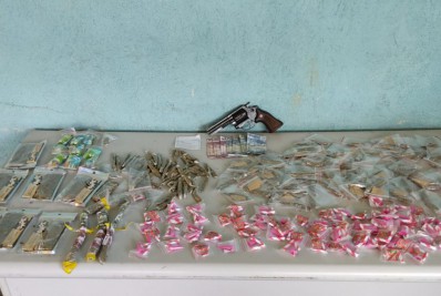 PM prende homem com arma e drogas no bairro São Geraldo
