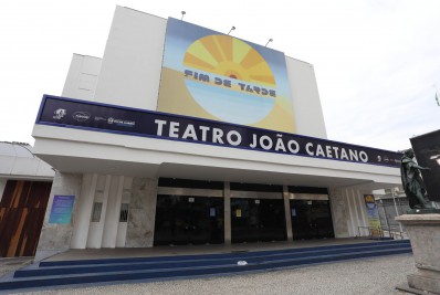 Shows a preços populares agitam o entardecer do outono no Centro da cidade