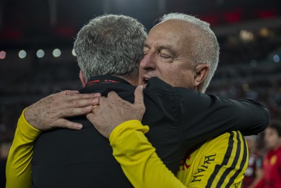 Presidente do Flamengo fala sobre renovação de contrato de Dorival Júnior: 'Depende dele'