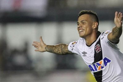 Ex-jogador do Vasco é dispensado de clube mineiro antes da estreia