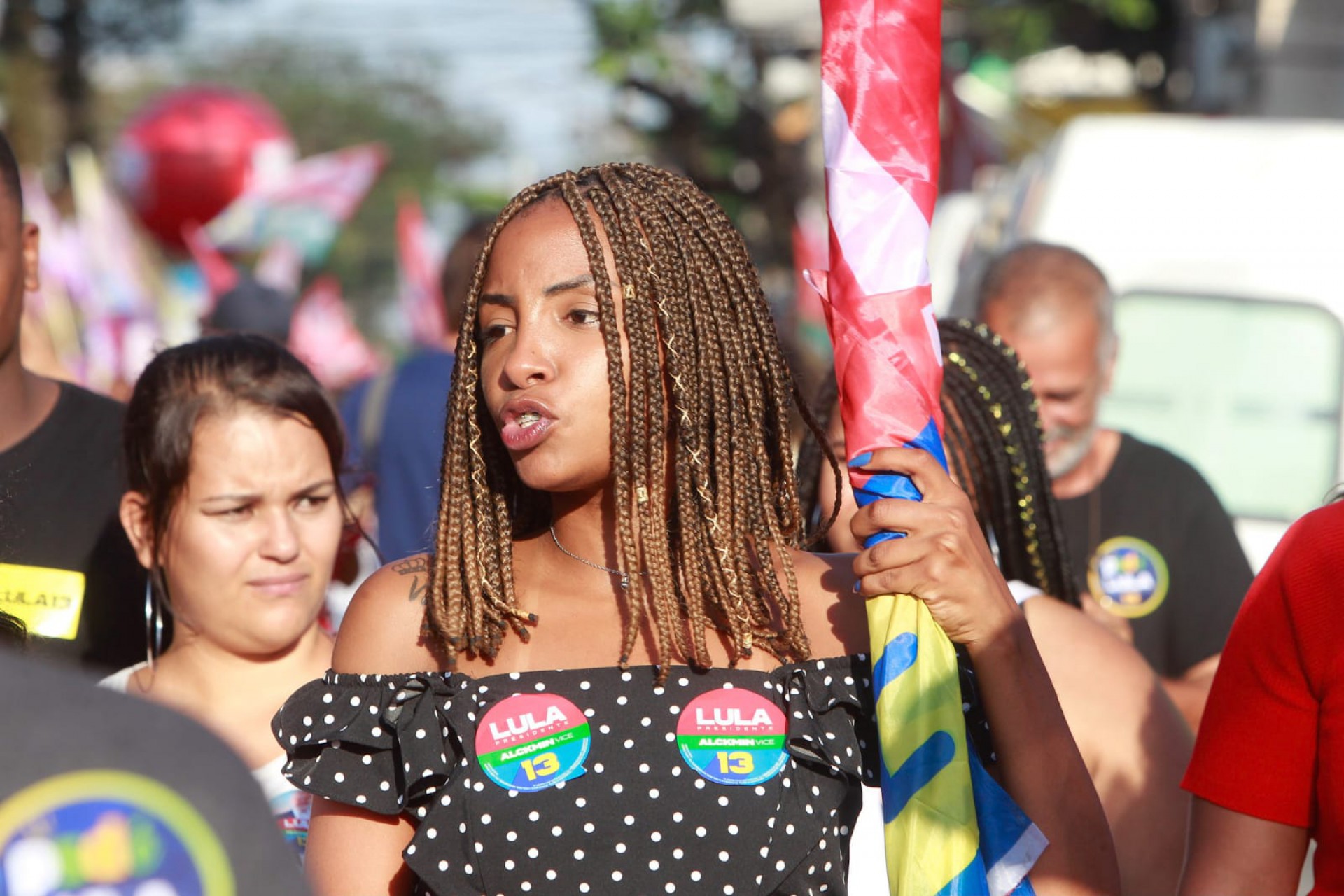 Cariocas participam da caminhada de Lula em Padre Miguel - Reginaldo Pimenta/Agência O Dia