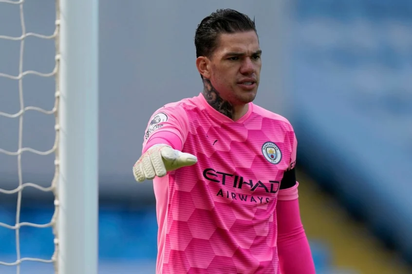 Ederson revela conversa com Guardiola sobre estilo de Diniz