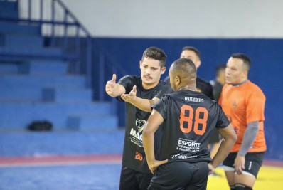 Magé Futsal estreia no estadual na arena do Dragão