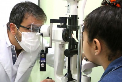 Alunos da Rede Municipal fazem exames e recebem óculos