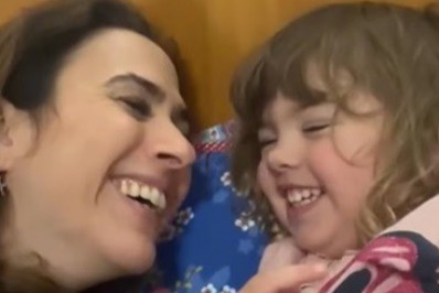 Tatá Werneck celebra o aniversário da filha: 'Quando você nasceu, eu renasci'