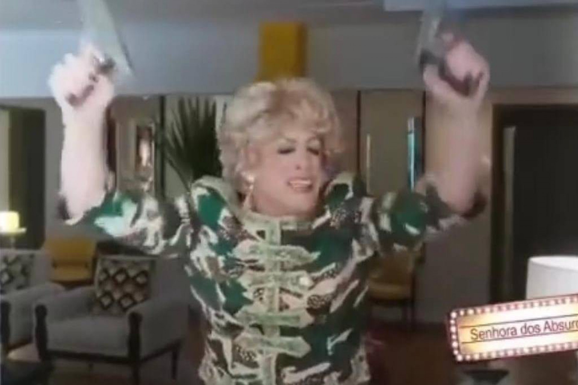 Paulo Gustavo interpretou mulher em prisão domiciliar que resistiu a abordagem policial em esquete de humor - Reprodução