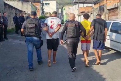 Operação busca quadrilha que rouba cargas e veículos no Morro da Caixa D’Água 