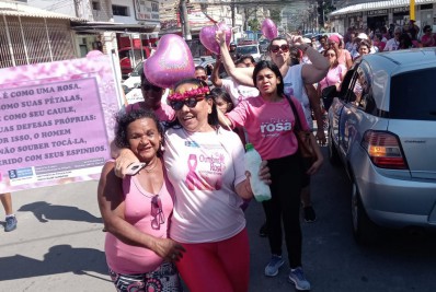 Outubro Rosa no Gericinó teve caminhada e ação social em Nilópolis