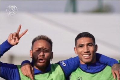 Neymar posta vídeo com Hakimi e brinca: 'Romário e Bebeto'