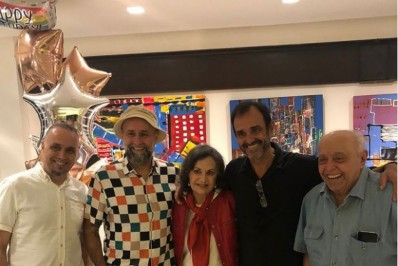 Rosamaria Murtinho completa 90 anos e compartilha clique raro com a família 