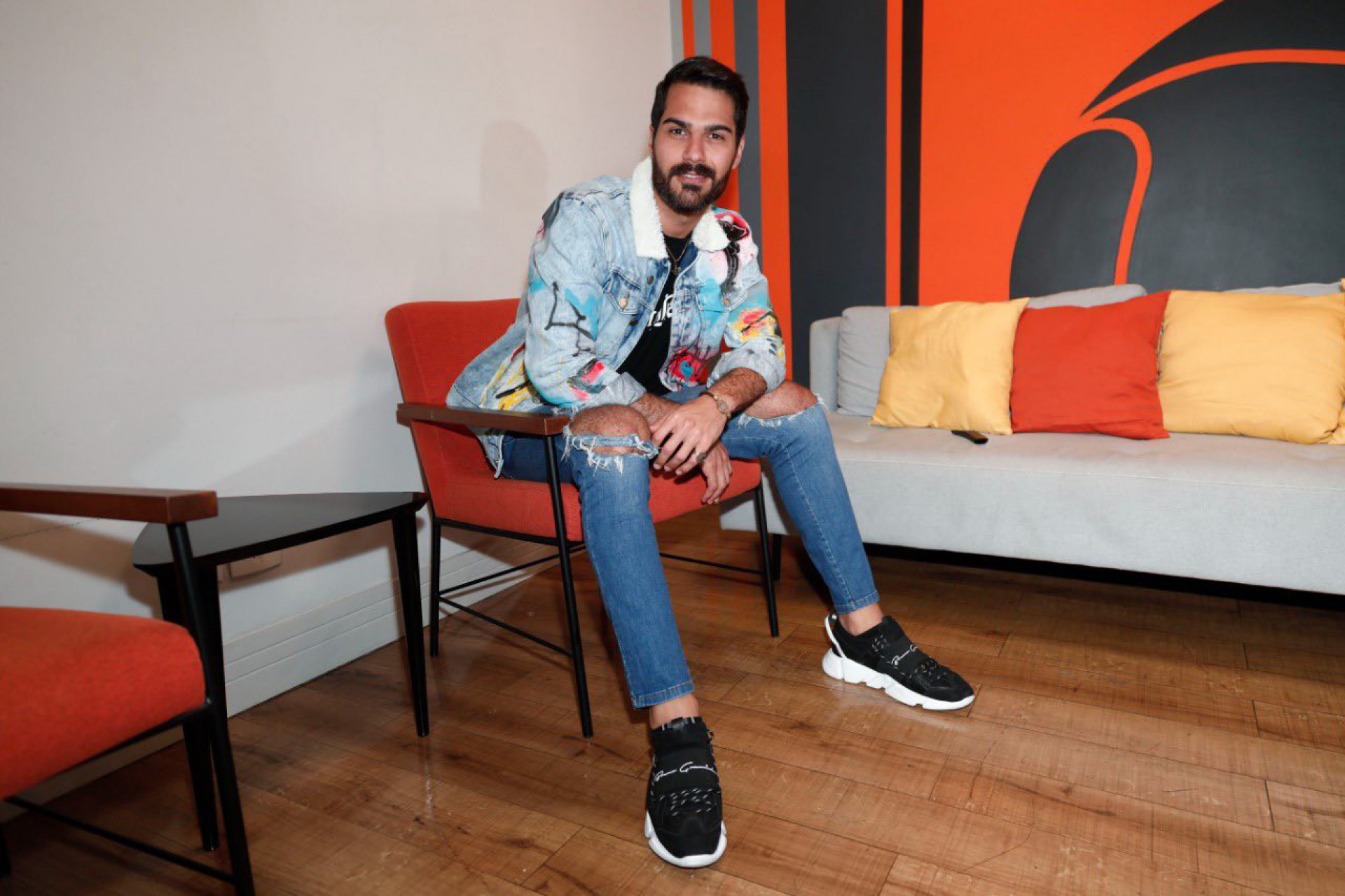 Shayan Haghbin - Reprodução