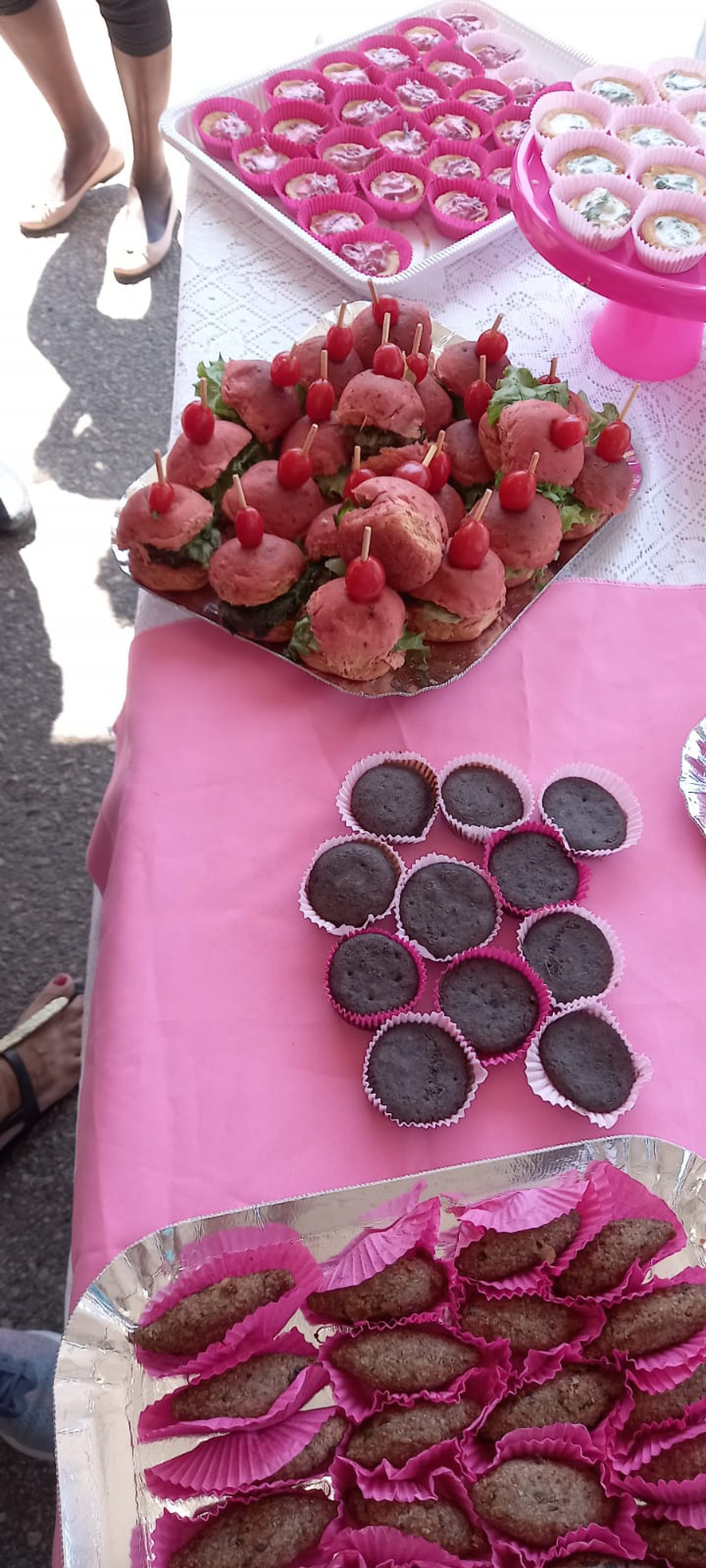 Uma mesa com alimentos reaproveitados deixou o card&aacute;pio mais saud&aacute;vel aos participantes - Divulga&ccedil;&atilde;o / PMN