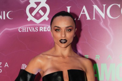 'Deus não está acima de todos, está entre nós', diz Rafa Kalimann