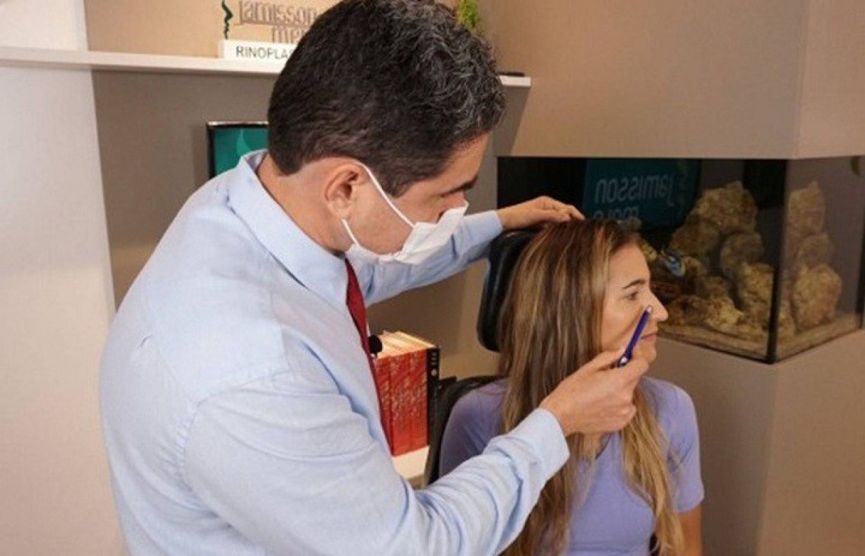 O doutor Jamisson j&aacute; realizou mais de 1.500 cirurgias ao longo de sua carreira