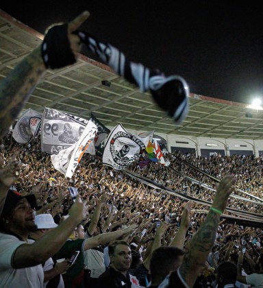 Vasco faz hoje o principal jogo do ano no desafio de sair da série B