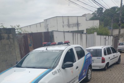 Operação da GMBM recupera carro furtado em Volta Redonda