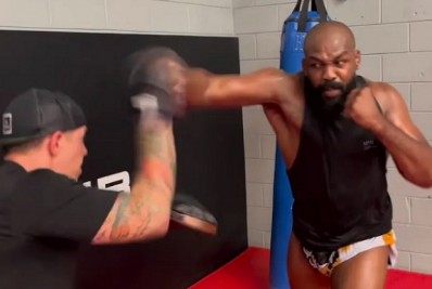 Jon Jones afirma que está pronto para voltar ao UFC ainda em 2022