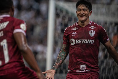 Fluminense teria comunicado a Cano desejo de renovação com aumento salarial