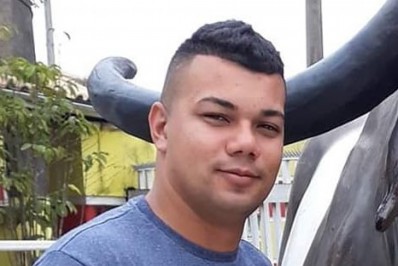 'Ele será mais um na estatística', desabafa primo de caminhoneiro morto com tiros de fuzil na Brasil