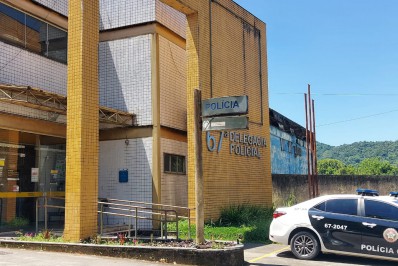 Homem é preso em flagrante por coagir testemunha no Fórum de Guapimirim