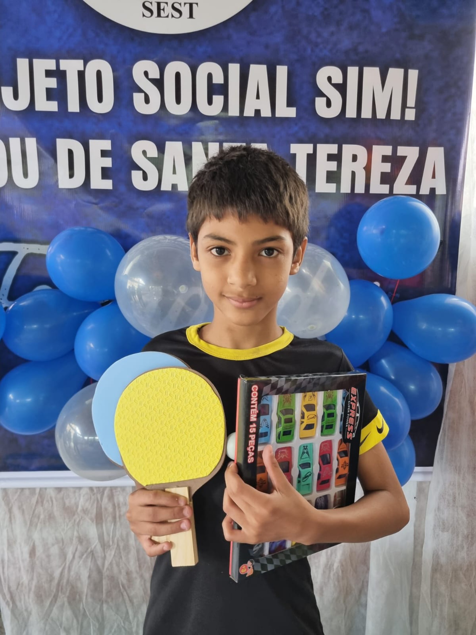 Paulo Félix, de 11 anos, frequenta o projeto social em Belford Roxo há cerca de um ano - Divulgação