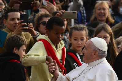 Vaticano promete fortalecer luta contra a pedofilia no Hemisfério Sul