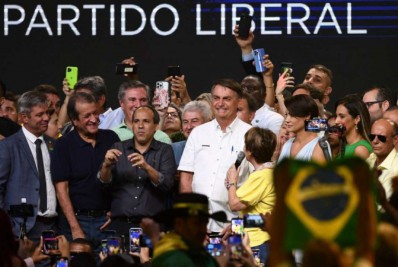 Partido de Bolsonaro planeja neutralidade caso Lula seja eleito