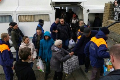 Rússia diz ter concluído retirada de civis de Kherson