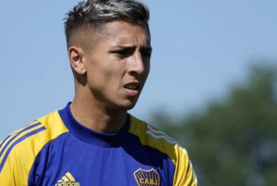 Volante do Boca Juniors é oferecido ao Botafogo, que analisa contratação