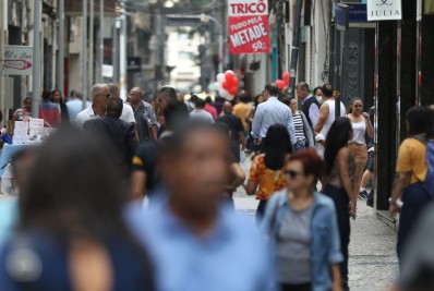 Brasil tem 118 mortes por covid-19 em 24 horas