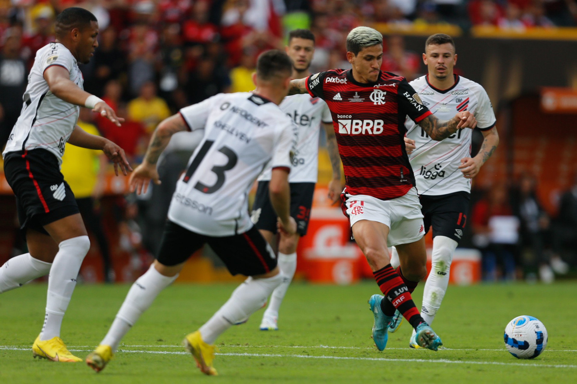 Artilheiro E Melhor Jogador, Pedro Vibra Com Título Do Flamengo Na ...