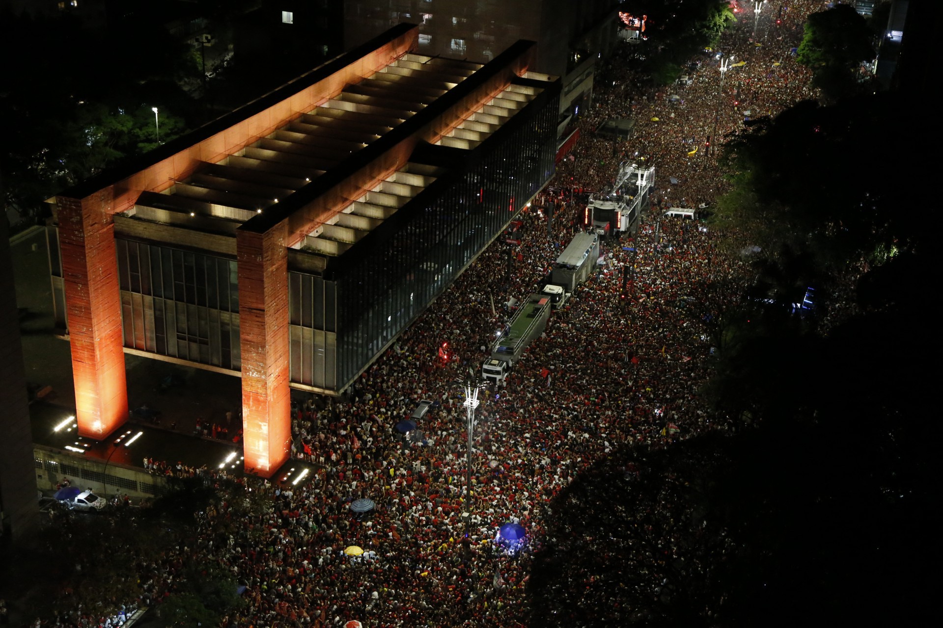Aerial view of supporters of elected president Luiz Inacio Lula da Silva celebrating their candidate's victory during the presidential runoff election at the Paulista avenue in Sao Paulo, Brazil, on October 30, 2022. Brazil's veteran leftist Luiz Inacio Lula da Silva was elected president Sunday by a hair's breadth, beating his far-right rival in a down-to-the-wire poll that split the country in two, election officials said.
Miguel Schincariol / AFP - Miguel Schincariol / AFP