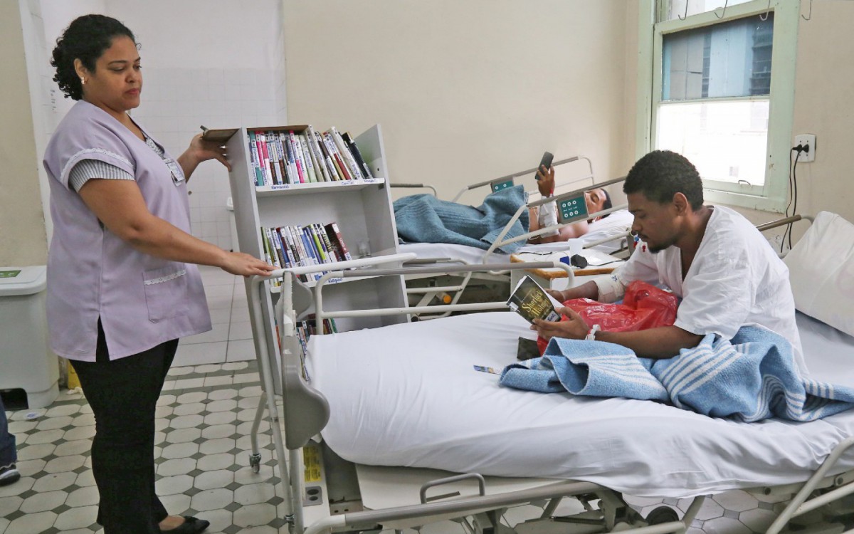 Já o paciente Walace do Nascimento, de 24 anos, pegou emprestado o título \