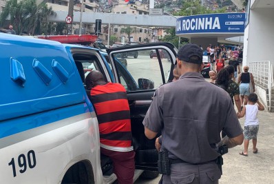 Homem é preso na Rocinha por fotografar urna 