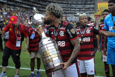 Gabigol revela que vai pedir autorização de Zico para utilizar a camisa 10 do Flamengo em 2023